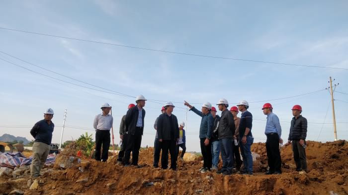 1.1查抄现场。刘庆文摄700.jpg