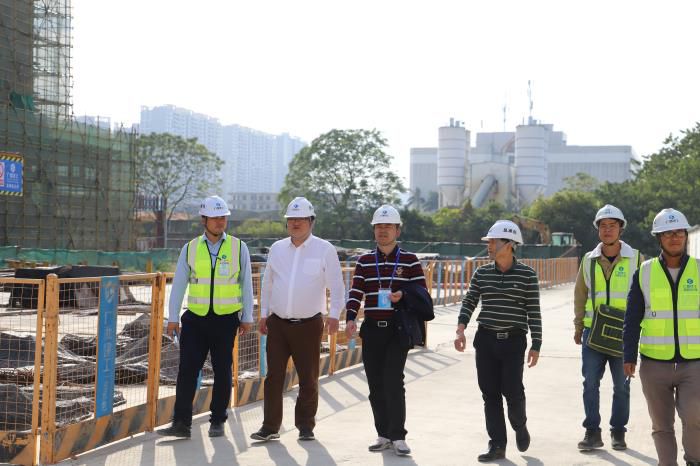 1.2查抄现场。侯健杰 摄 (4)700.JPG