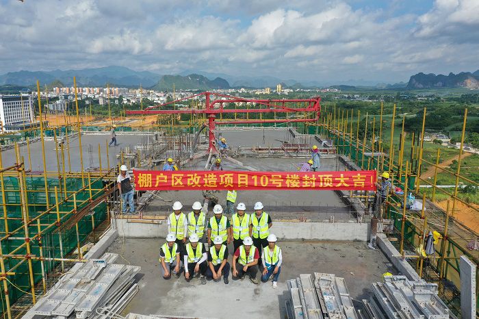 项目治理人员合照。卢瑞阳 摄.JPG