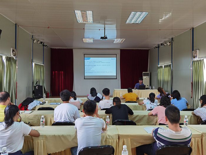 培训会现场。王莹摄.jpg