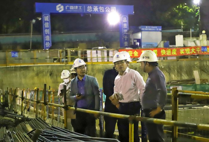 查抄现场。 郑诗宝摄.jpg