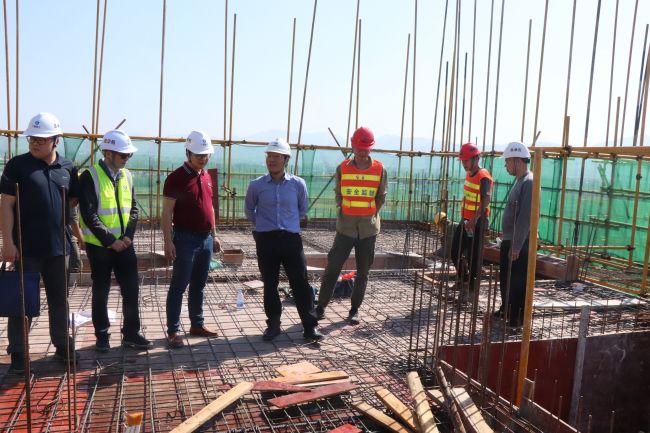 3查抄领导现场。 杨俊峰 摄.jpg