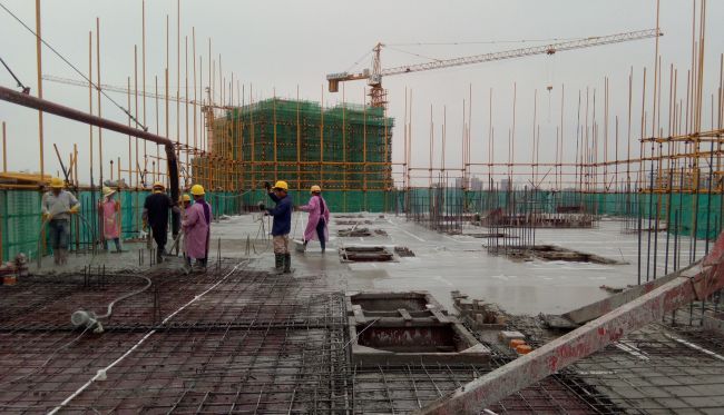 施工现场。韦冬影 摄.jpg