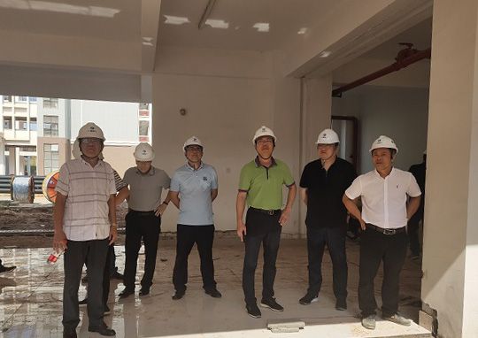 现场领导。李斌 摄（建图）.jpg