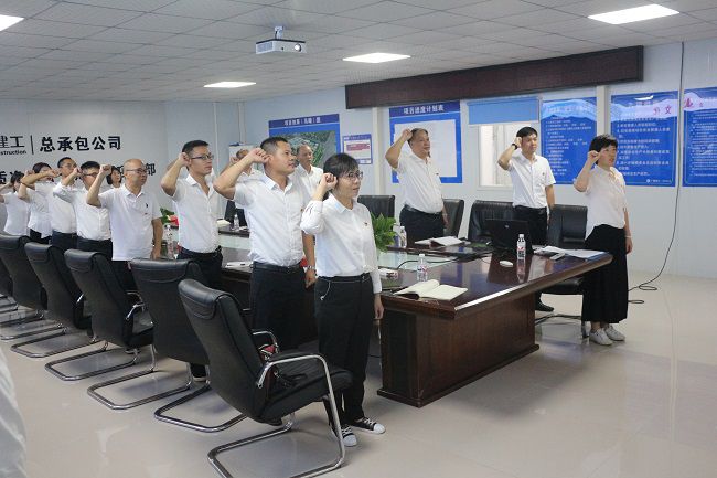 沉温入党誓词。张钊林 摄（建图）.jpg