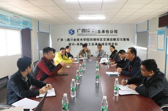 调研会现场。 周煜川 摄（建图）.jpg