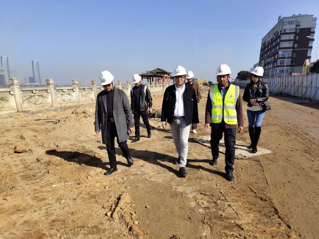 查抄现场。林鹏飞 摄（建图）.jpg