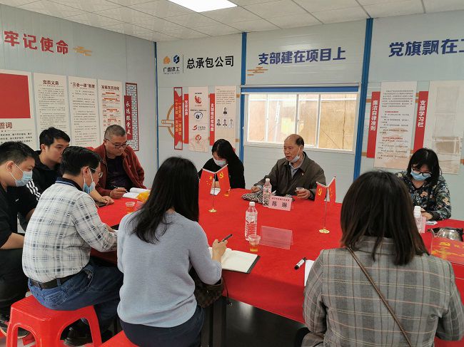 陈琳领导项目“红色工地”创USDT数字钱包作。王瑾贞 摄（建图）.jpg