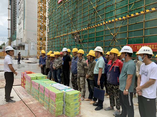 曾劲松讲话。蔡怡灵 摄（建图）.png