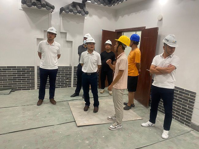 领导现场。赵龙斌 摄（建图）.jpg