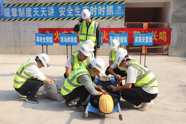 发展应急消防接济演练2。周煜川 摄（建图）.jpg